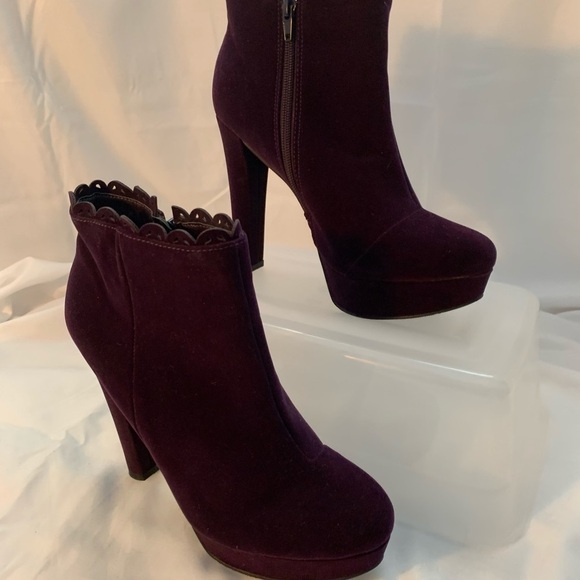 NWOT Qupid Deep Purple Velvet 5” Short Boots. - Picture 7 of 10